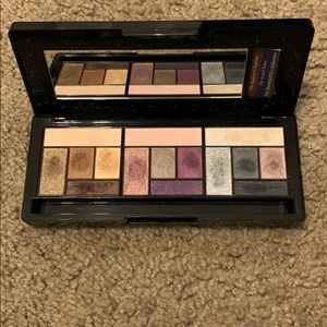 Too Faced Eye Shadow Palette